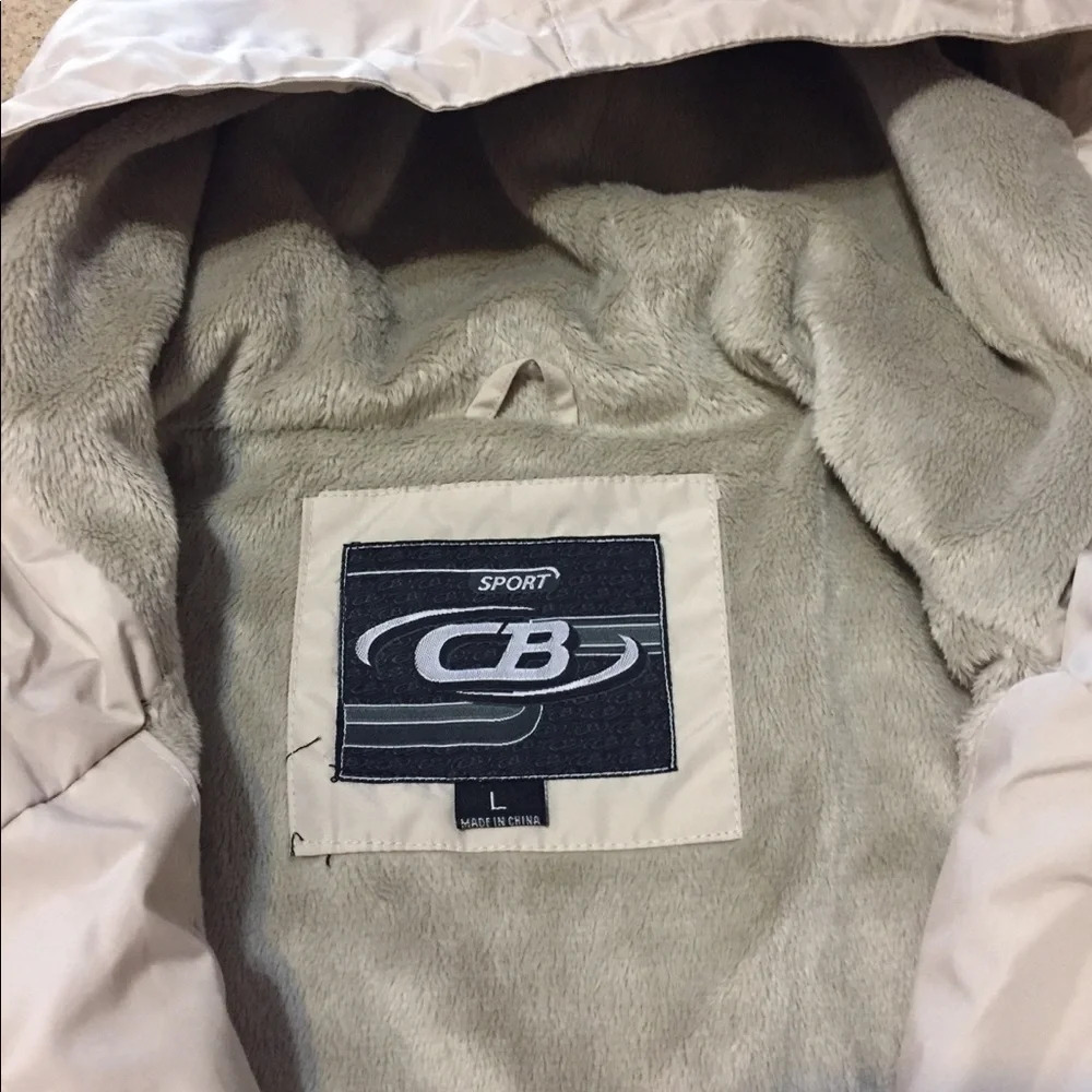 Hooded Jacket Size Large - Picture 2 of 6